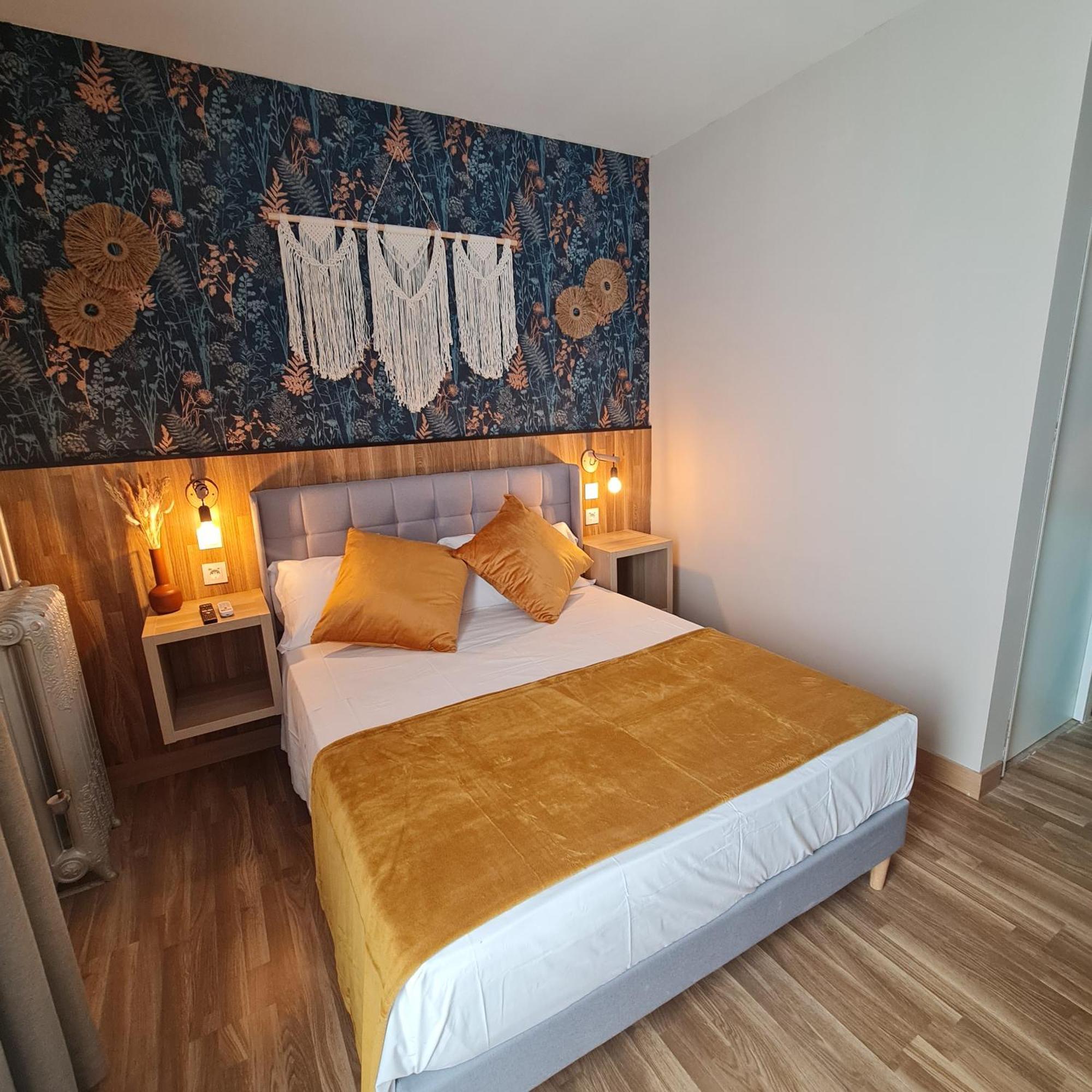 Standard Double Room,1601559388:JPEG